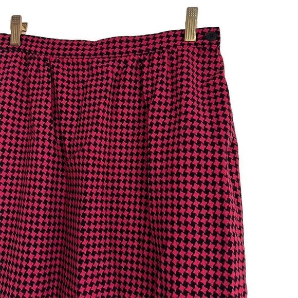 Vintage Pendleton Red/Pink + Black Houndstooth Virgin Wool Midi Skirt Size 10 - Picture 2 of 5